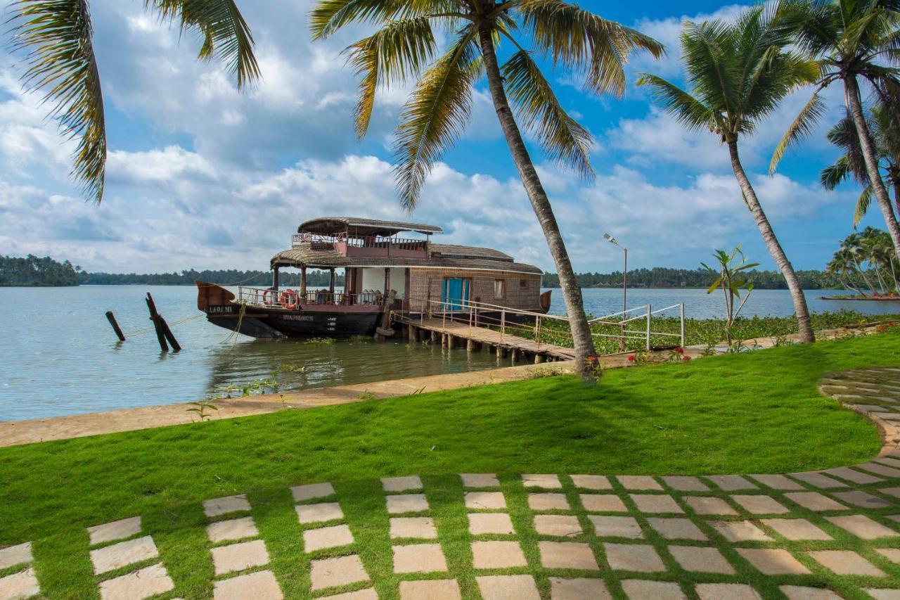 Resort Blue Serene Guruvayur