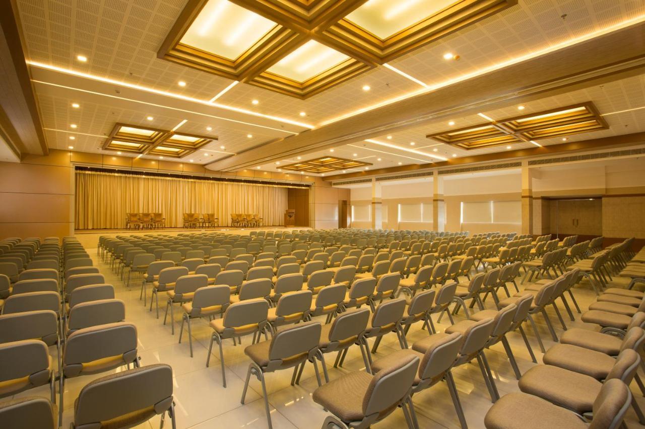 Resort Blue Serene Guruvayur