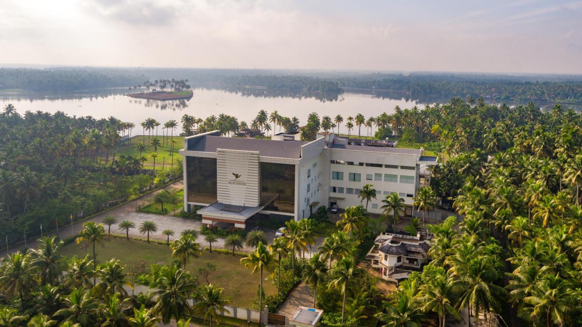 Resort Blue Serene 5*